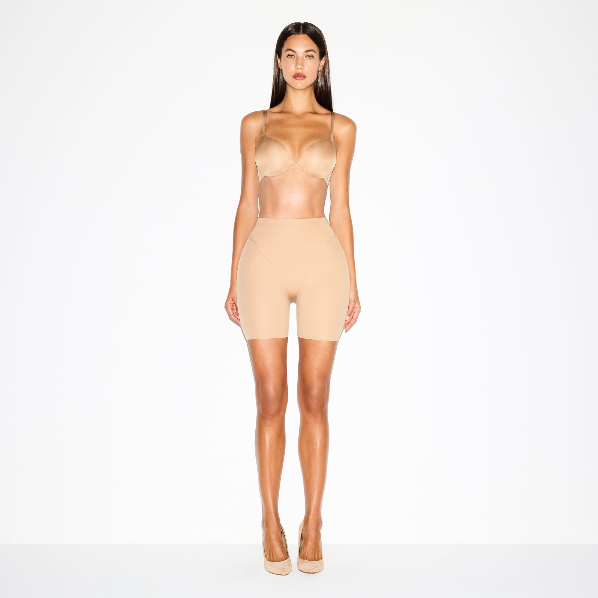 Butt And Hip Enhancing Mid Thigh Short